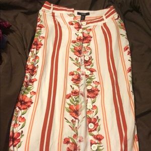 Size xs skirt forever 21